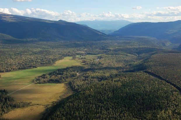 Clearwater Valley photo by Fritz Schaer.
