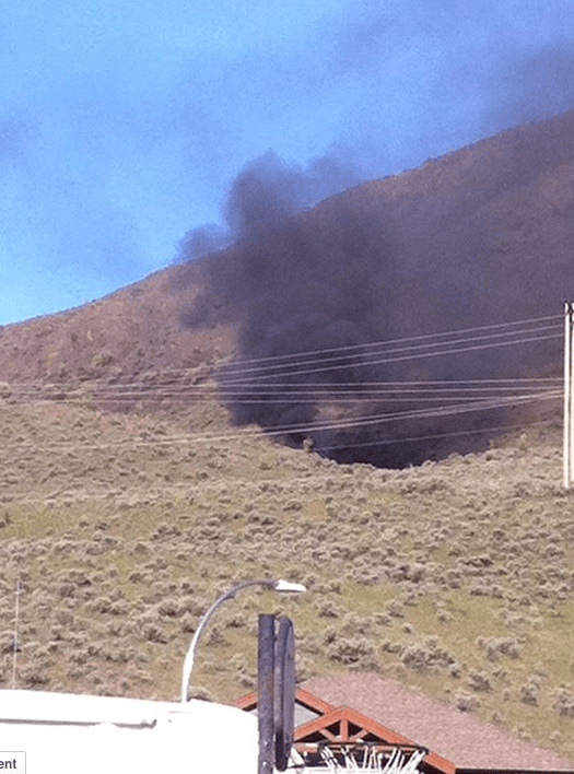 Vehicle-grass fire above Batchelor Heights. (Mike Cornell photo)